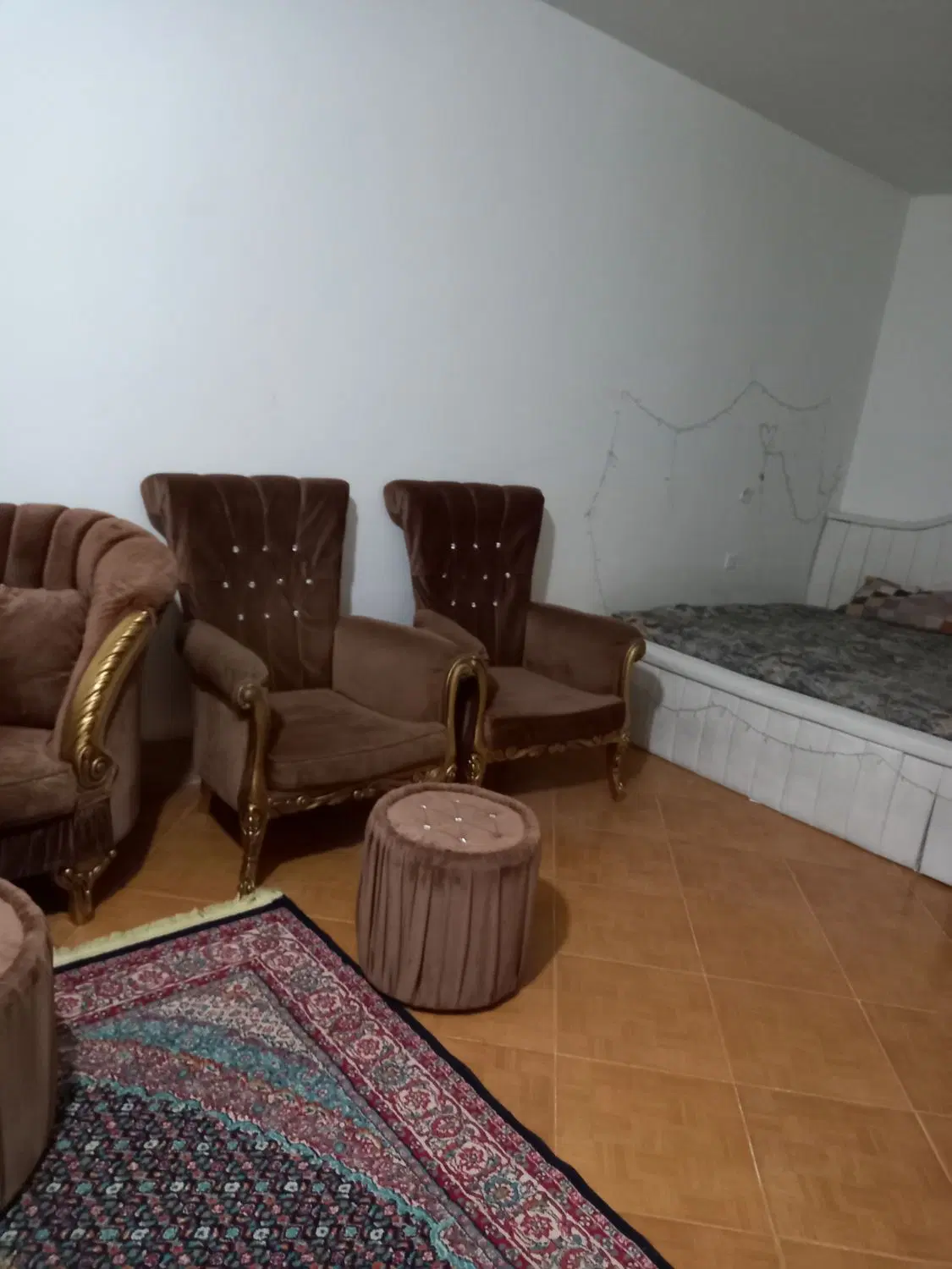 سوییت مکان امن توس ۷۳