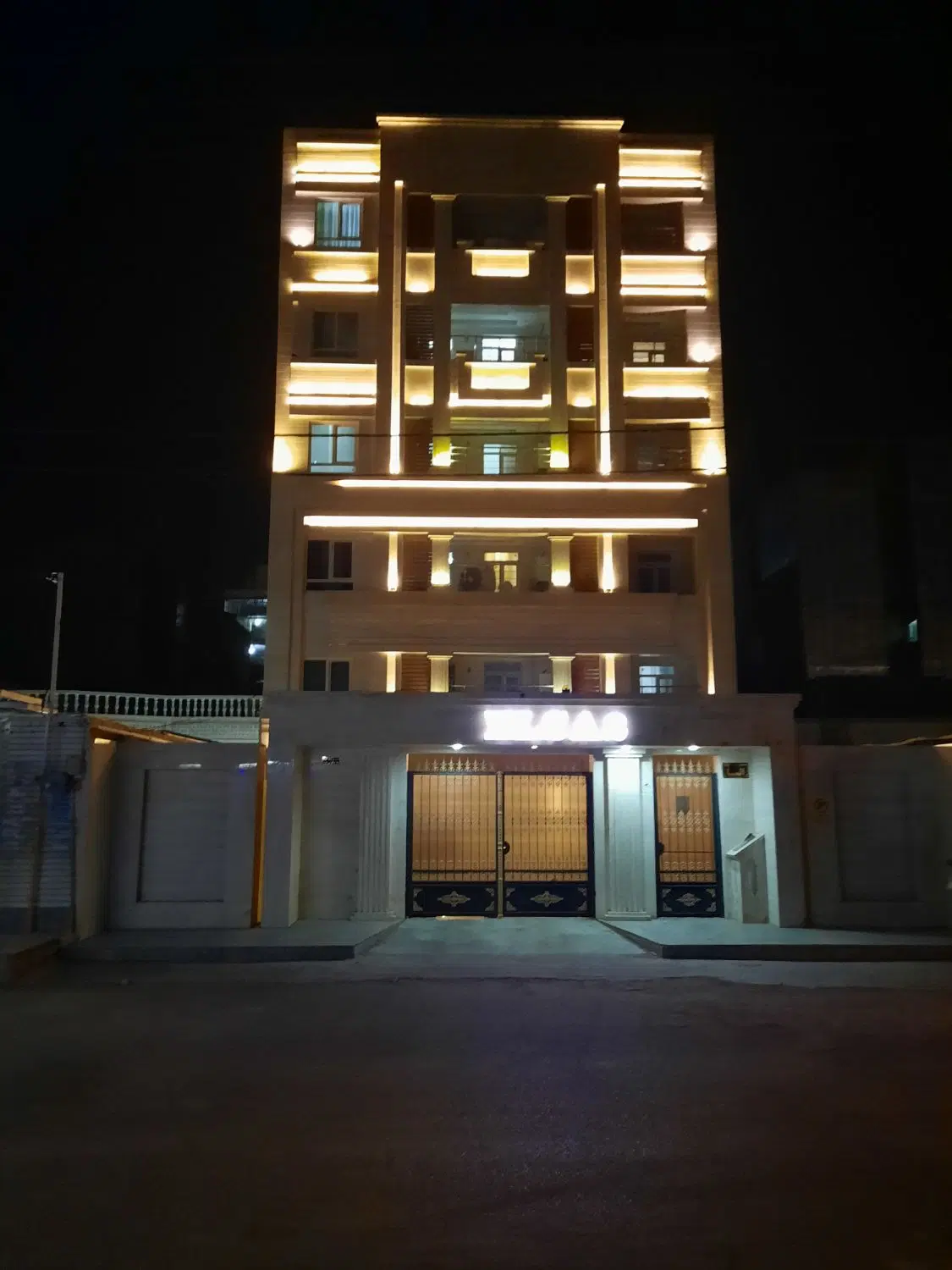 رهن کامل آپارتمان ۹۵ متری