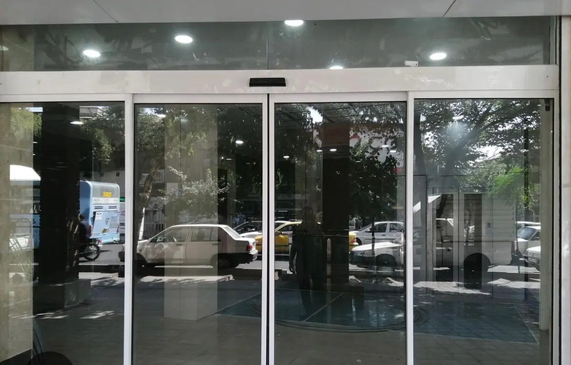 ملک تجاری چهارااه کوشک اسدابادی
