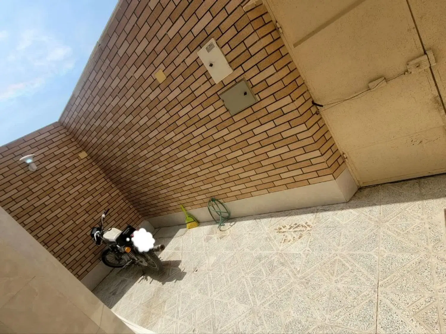منزل همکف از دو طبقه کاملا مجزا