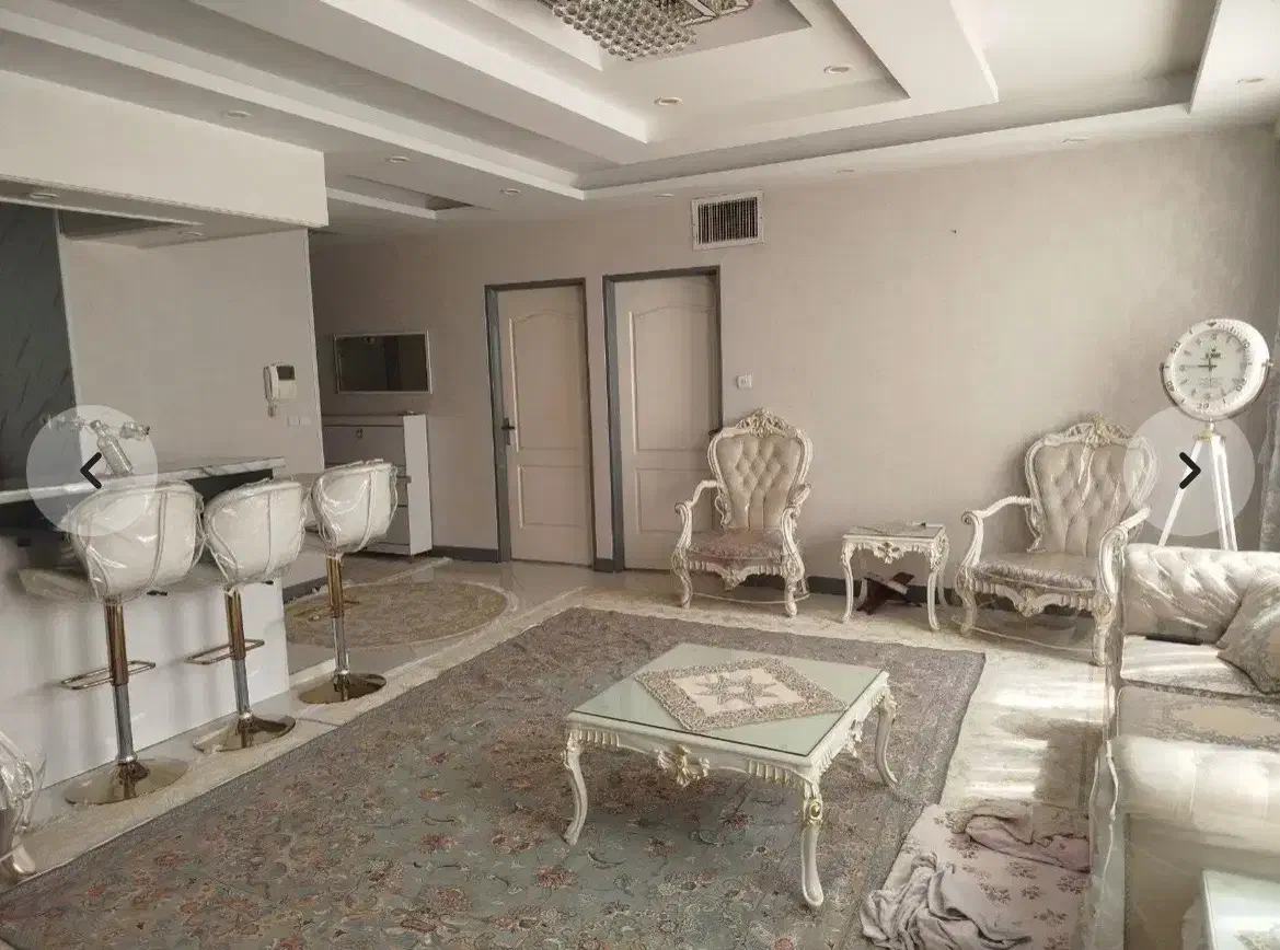 ۷۶ متری _ دسترسی به شاخه اصلی _ سند دار _ کم سن