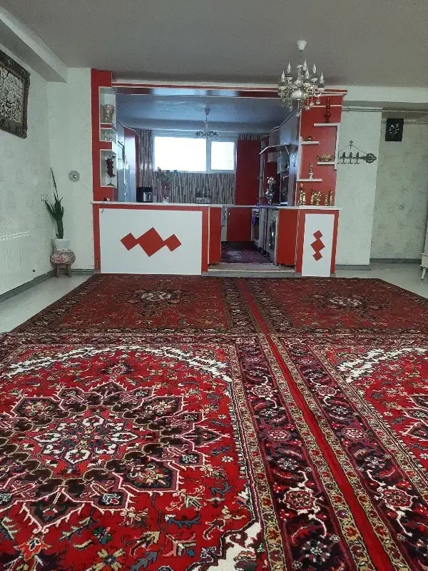 یک واحدآپارتمان طبقه سوم