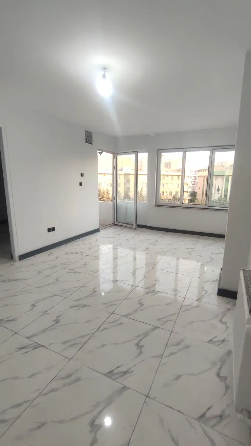 ۶۰ متر تک خواب فول امکانات چهارباغ شرقی