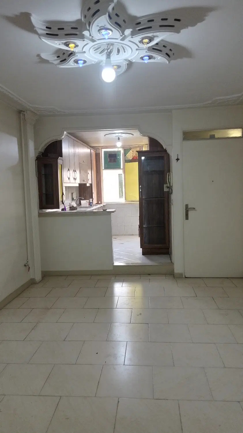 کوچه هفت تیر طبقه ۴