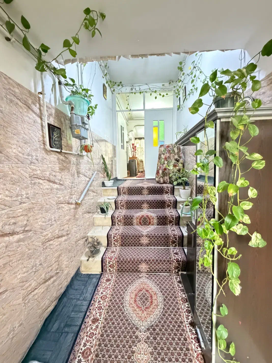 حیاط آخماقیه