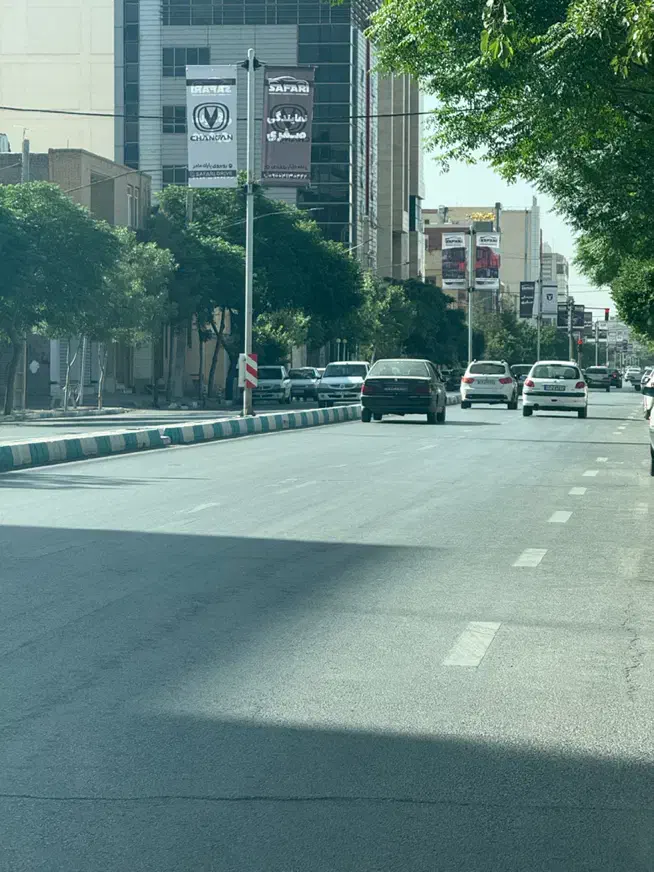 اجاره مغازه بر خیابان امام جمعه ۴۵ متر