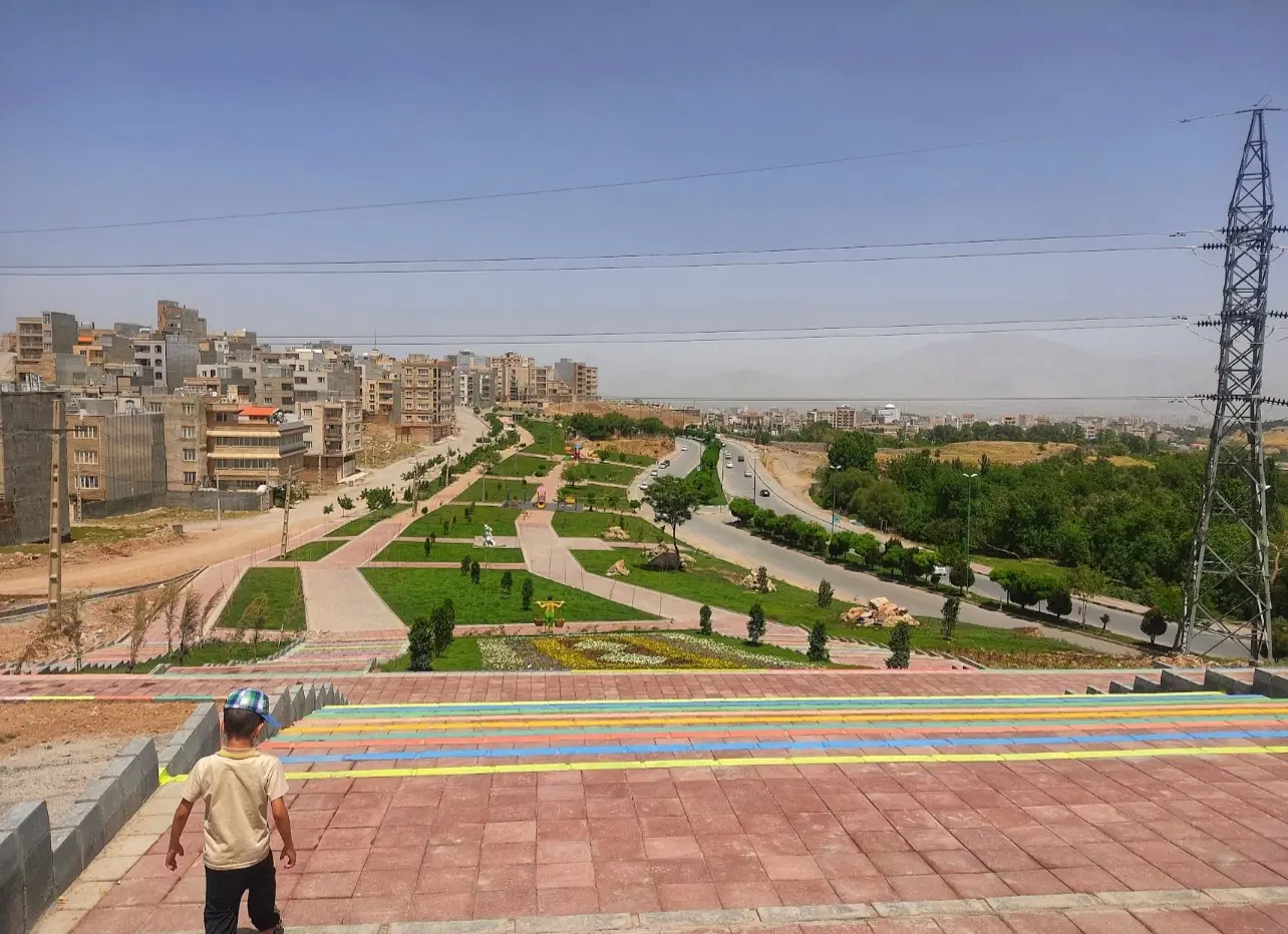 زمین جنوبی ۲۲۶ متری، زیباشهر بر خیابان ۱۶ متری