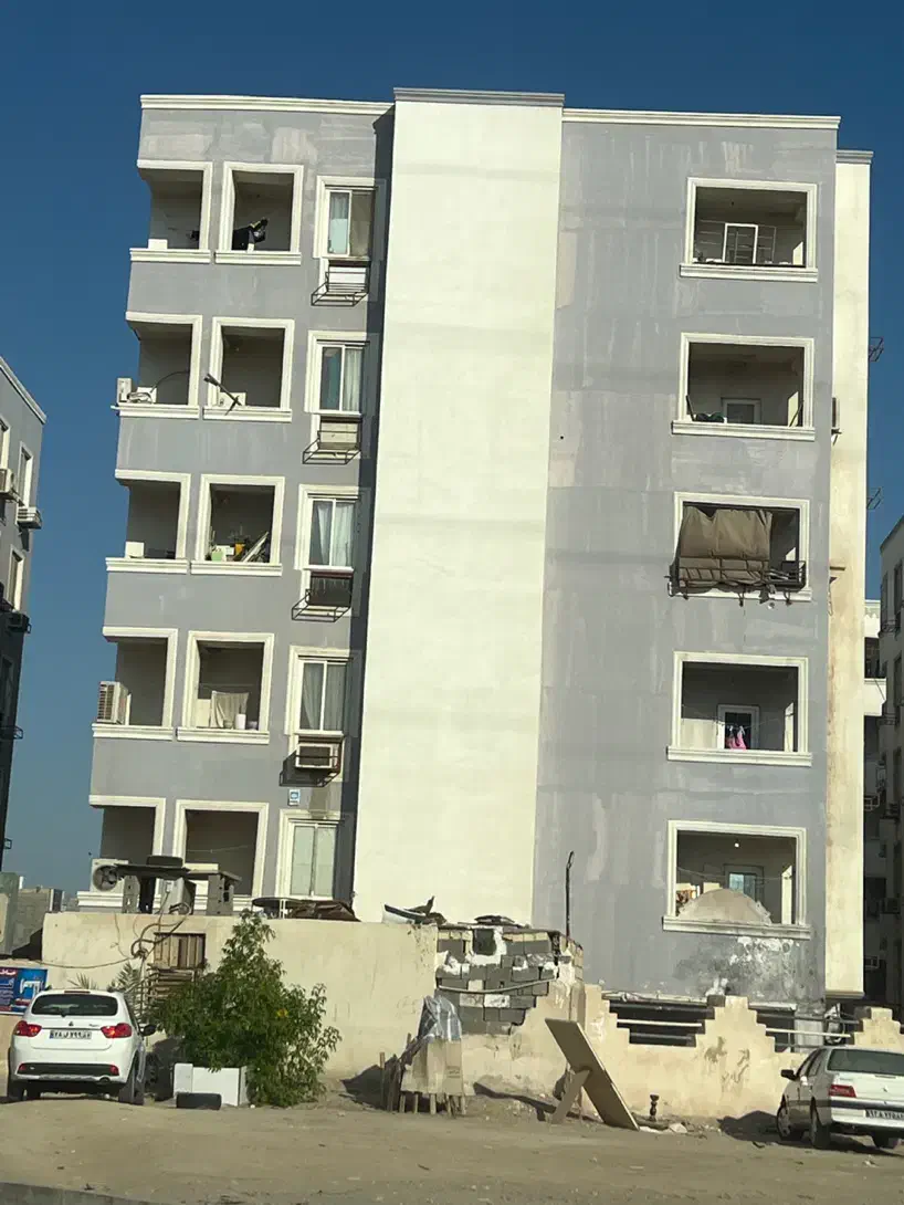 فروش واحد۷۶متری ۷۰۰واحدی کوی خلیج فارس