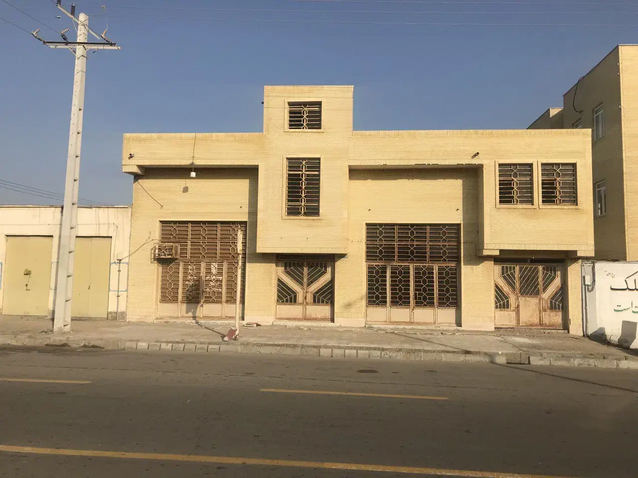 تجاری ۱۷۰ متری بلوار صیاد