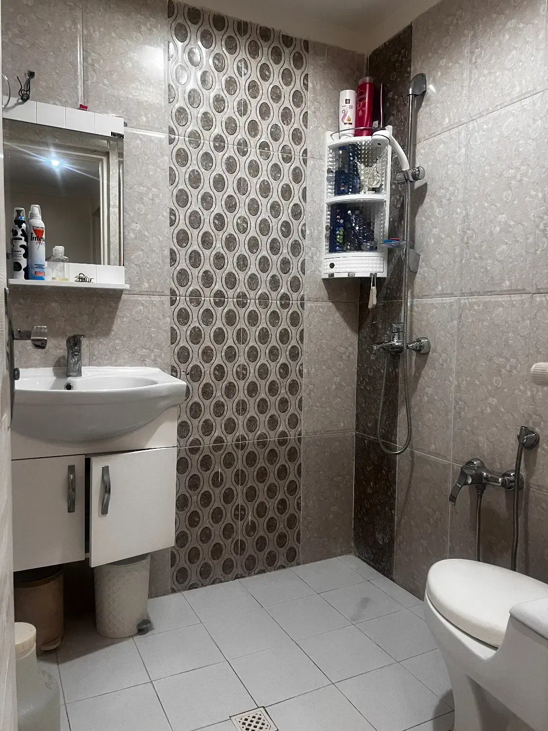 آپارتمان دو خوابه فاطمی