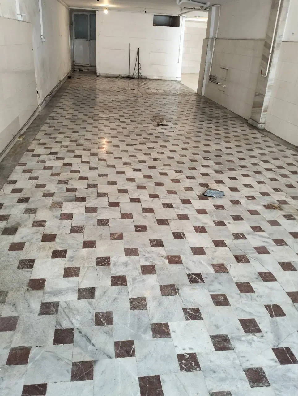 اجاره مغازه...230متری