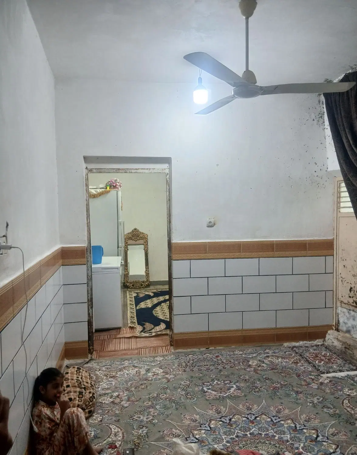 خانه ۱۴۰ متری