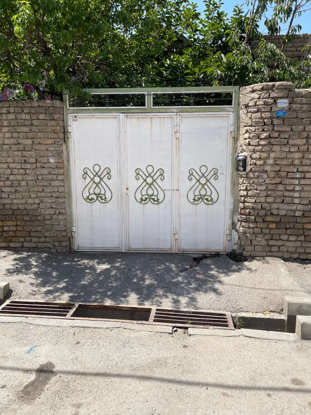 اجاره دربست دوخوابه ماشین رو