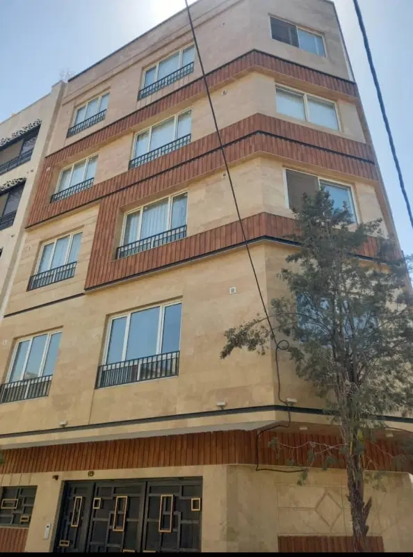 ۱۳۰ متر_دوخوابه_دوپارکینگ سندی_وفاآذر