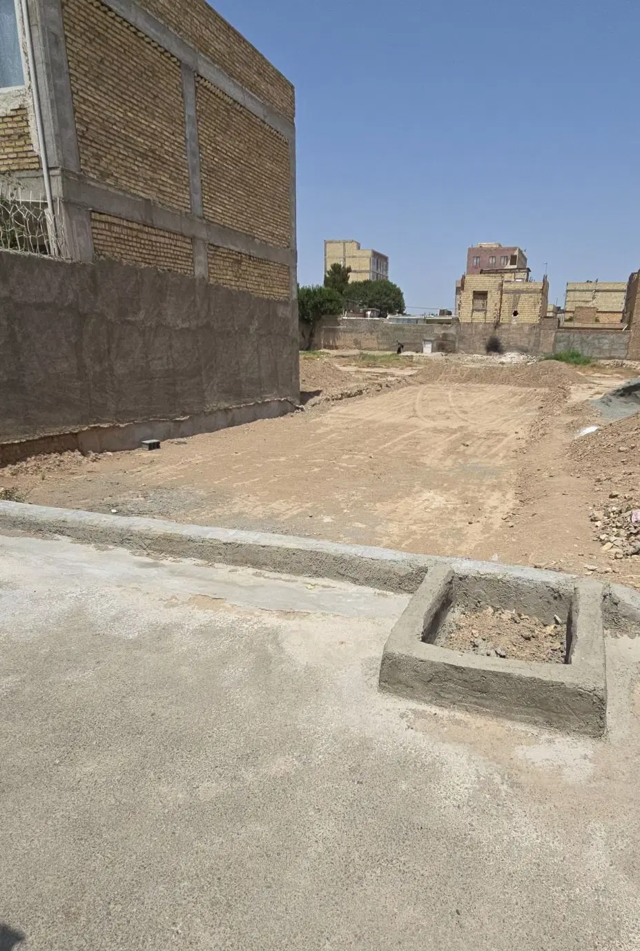 زمین شاهد شهر گودبرداری شده ۲۶۷ متر دوکله