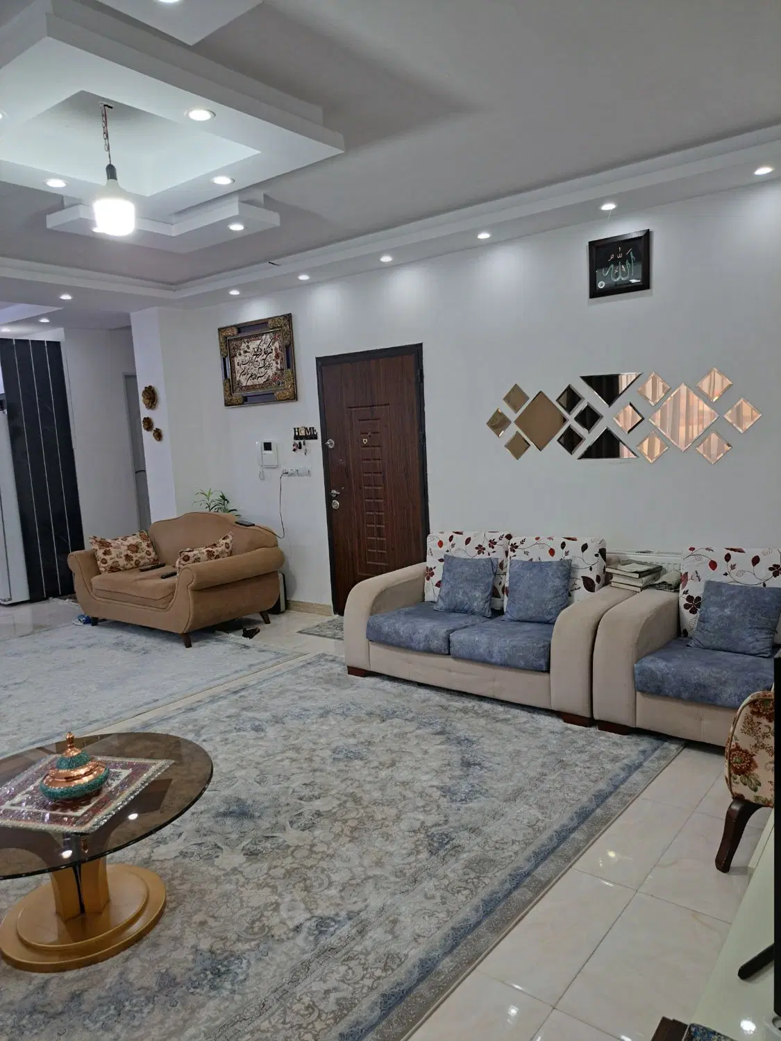 فروش آپارتمان مسکونی ۳ خواب تک واحدی