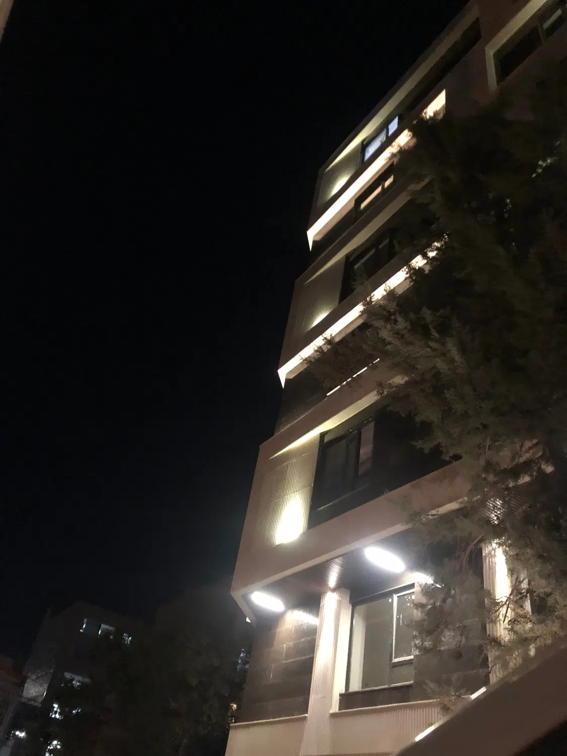 معاوضه دو واحد ۱۸۰ متری شخصی ساز کارمندان