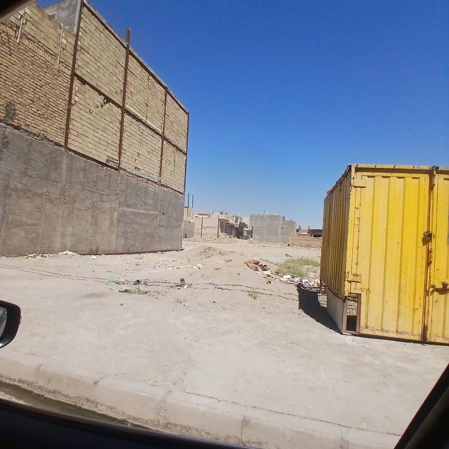 زمین شجاعی ۲۱