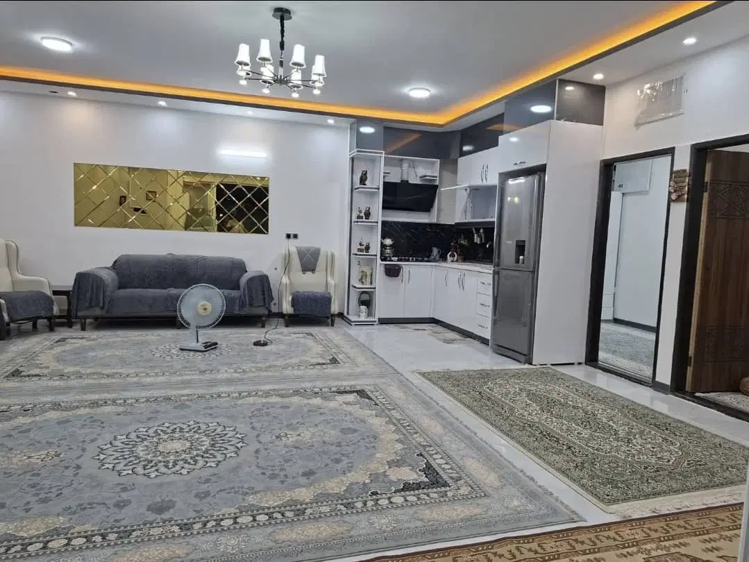 همخانه میشم