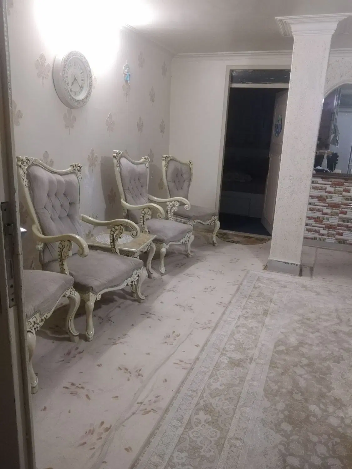 اجاره  و رهن یک واحد آپارتمانی همکف