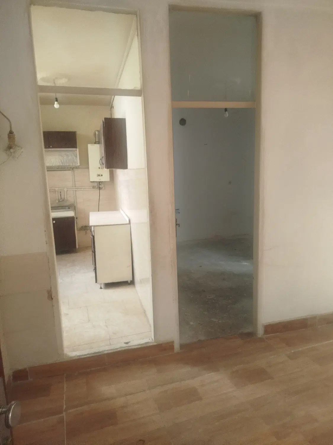 آپارتمان دو خوابه دربست با جای پارک ماشین