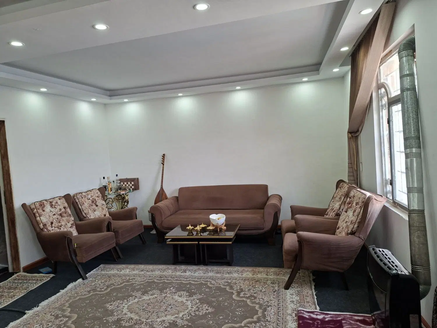 باع ویلا۸۰۰ متری جنگلی شهریار دهشادسنددارتهاتر