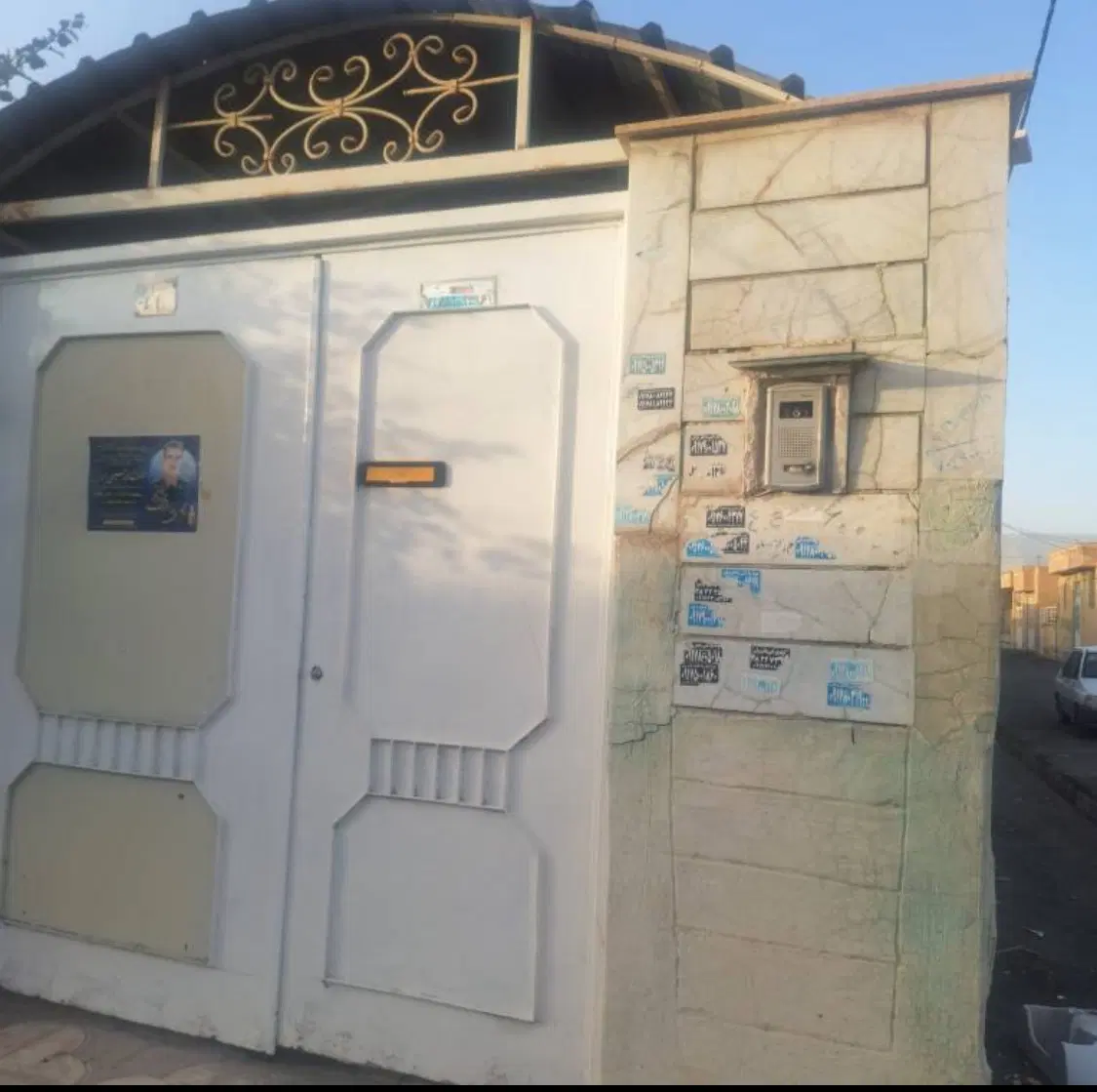 خانه ویلایی سر نبش