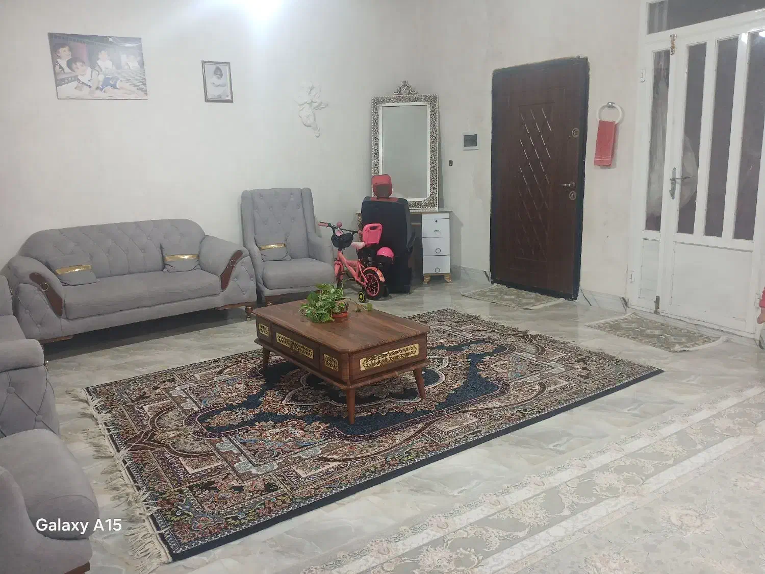 آپارتمان تنگه ظفر تکاور