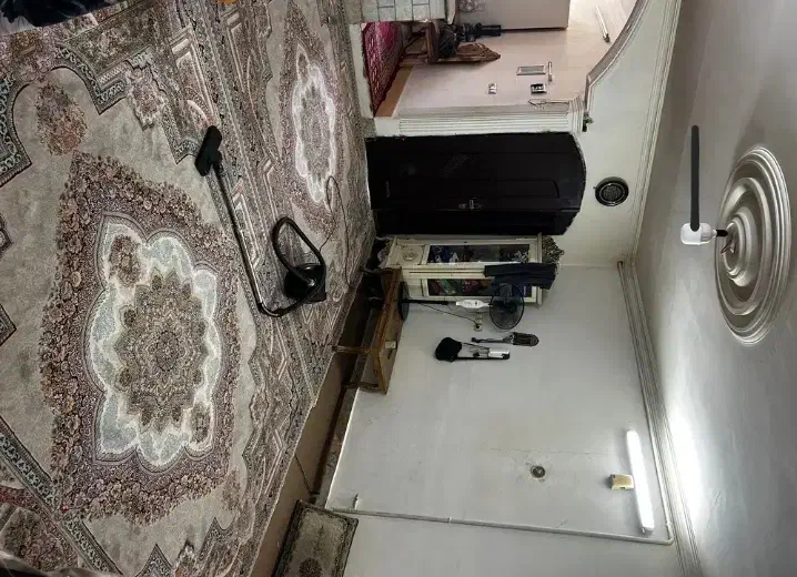 آپارتمان ۹۰ متری طبقه دوم رو همکف در ایثارگران