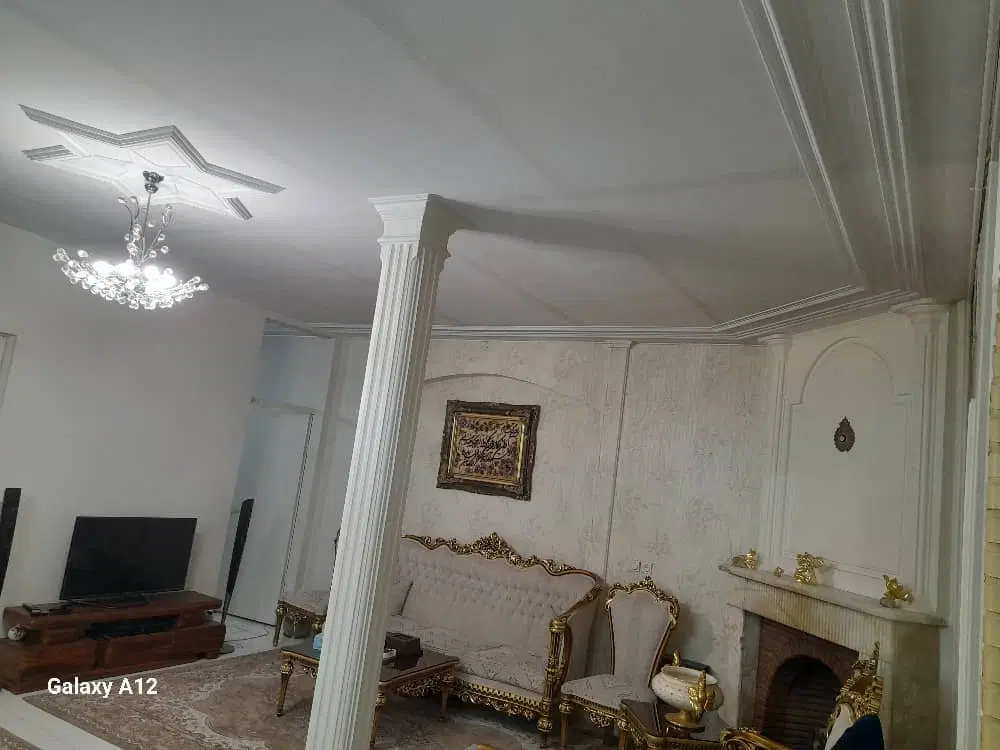 اجاره واحد طبقه بالای همکف90متری
