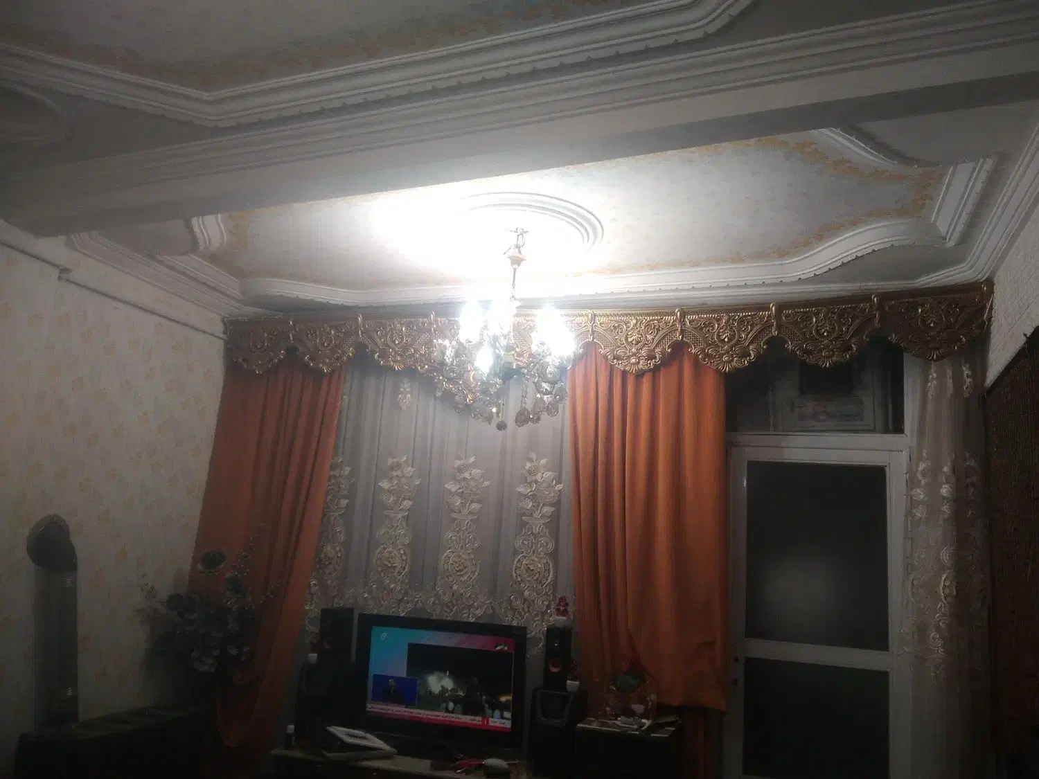 حیاط دربستی۵۵متری