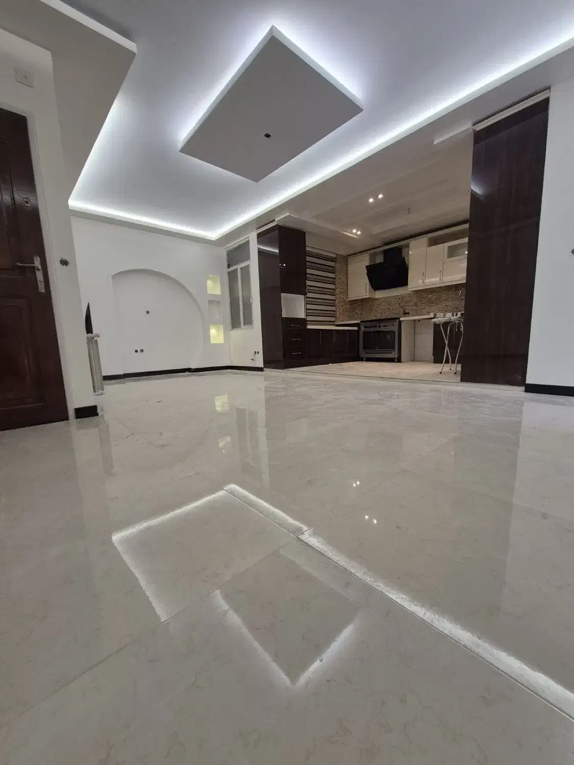 آپارتمان ۵۰ متر طبقه اول