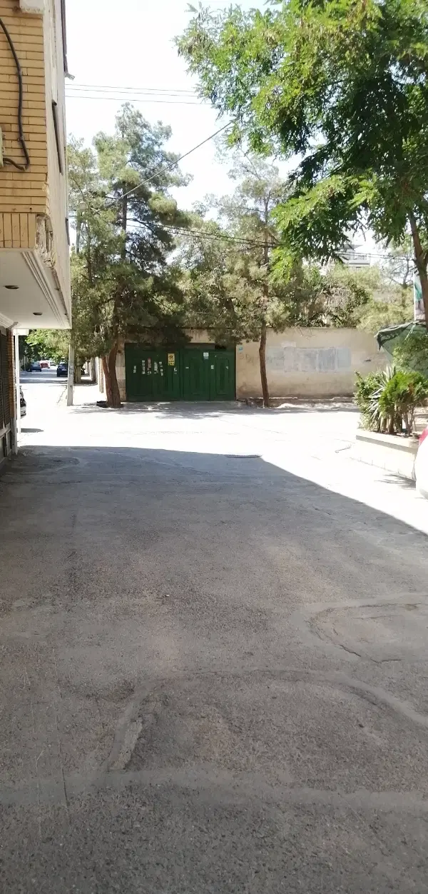 ویلایی اوایل حافظ