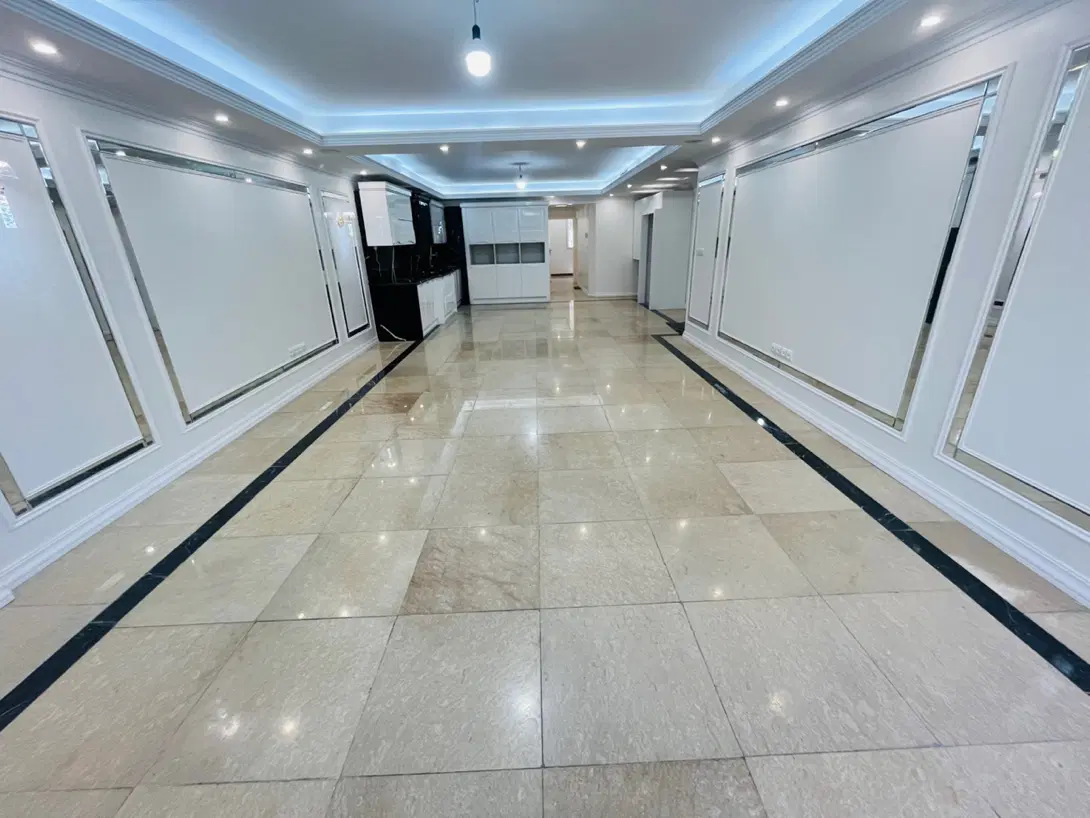 ۱۳۸ متر تکواحدی فول ۶ساله خیابان جم