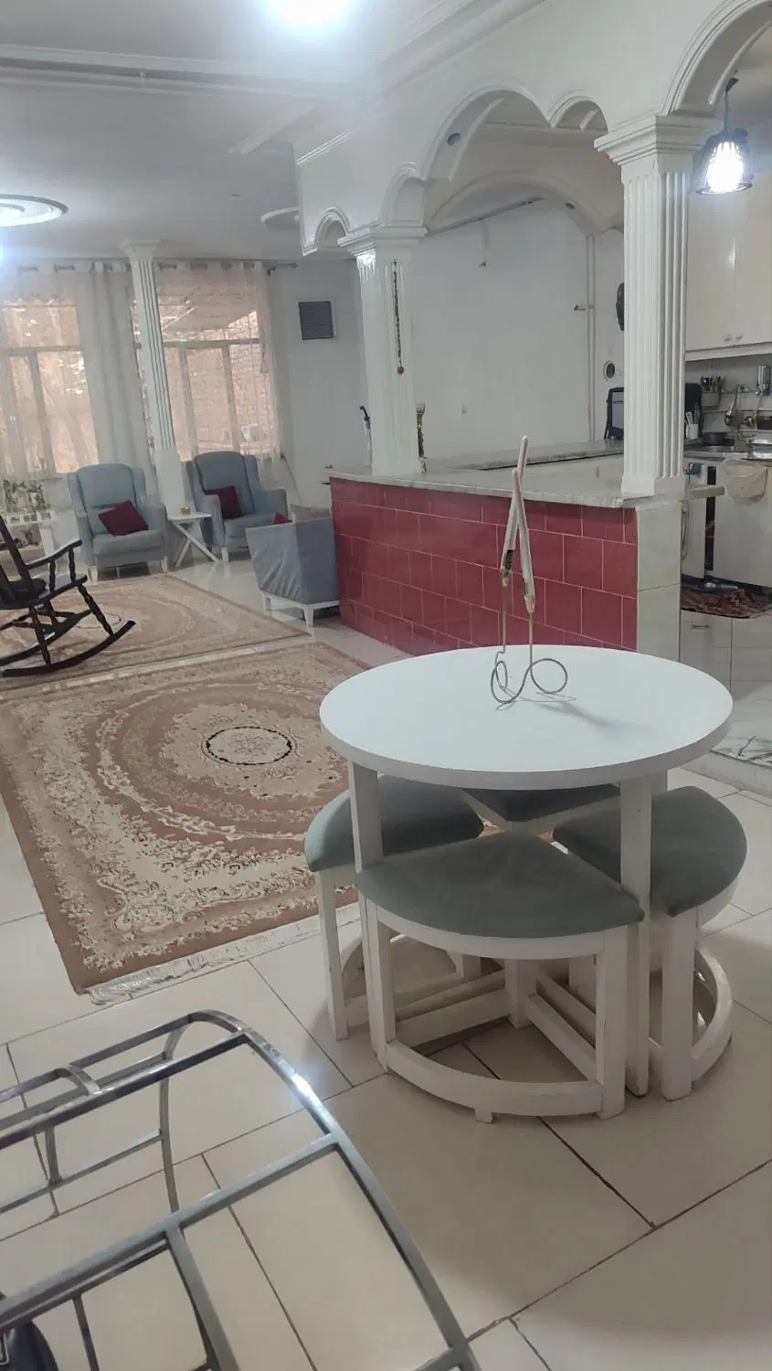 بلوار مطهری رهن اجاره ۱۵۰ متر ویلایی حیاط دار۲طبقه