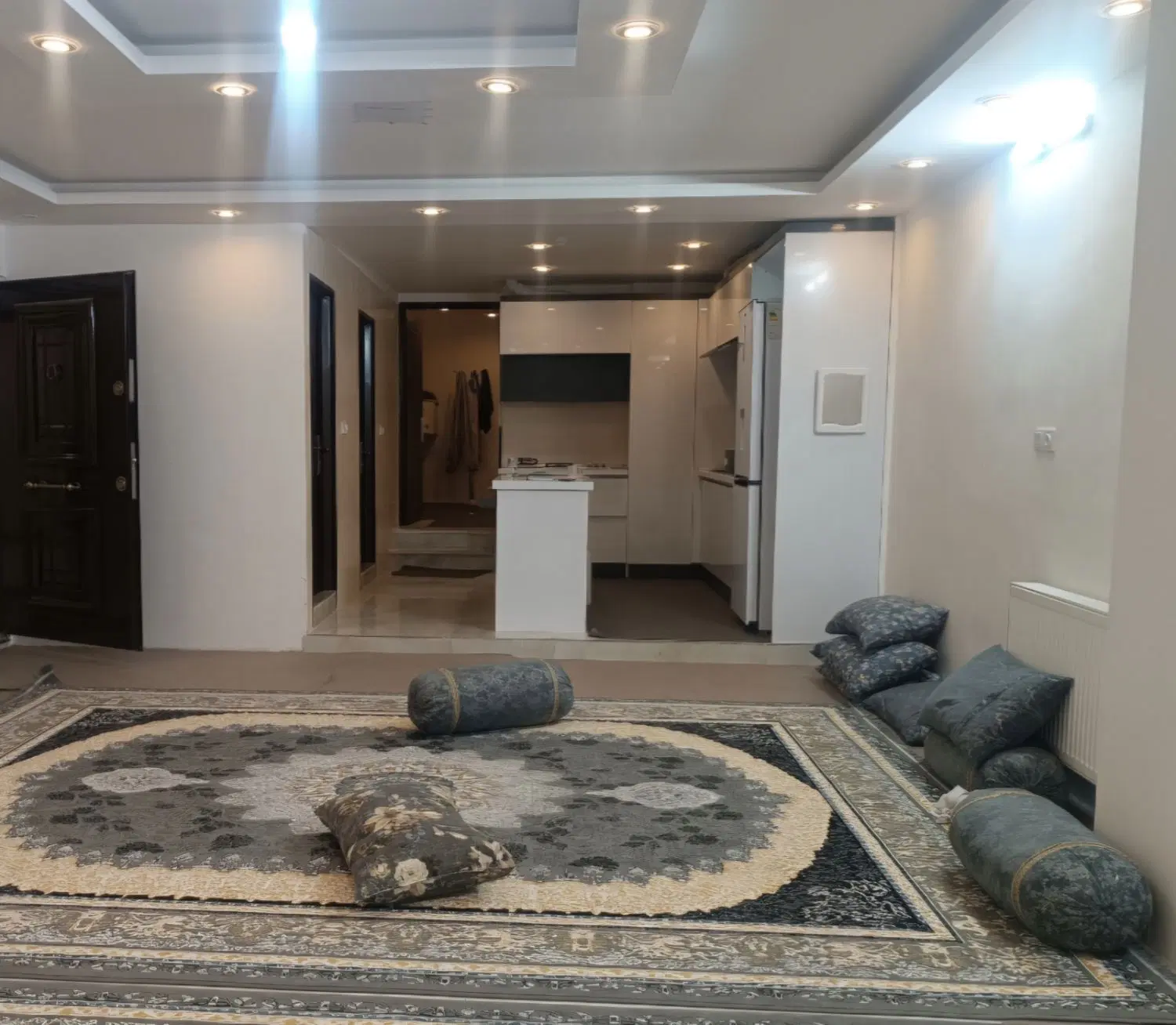 آپارتمان فول امکانات خیابان امیرمعز