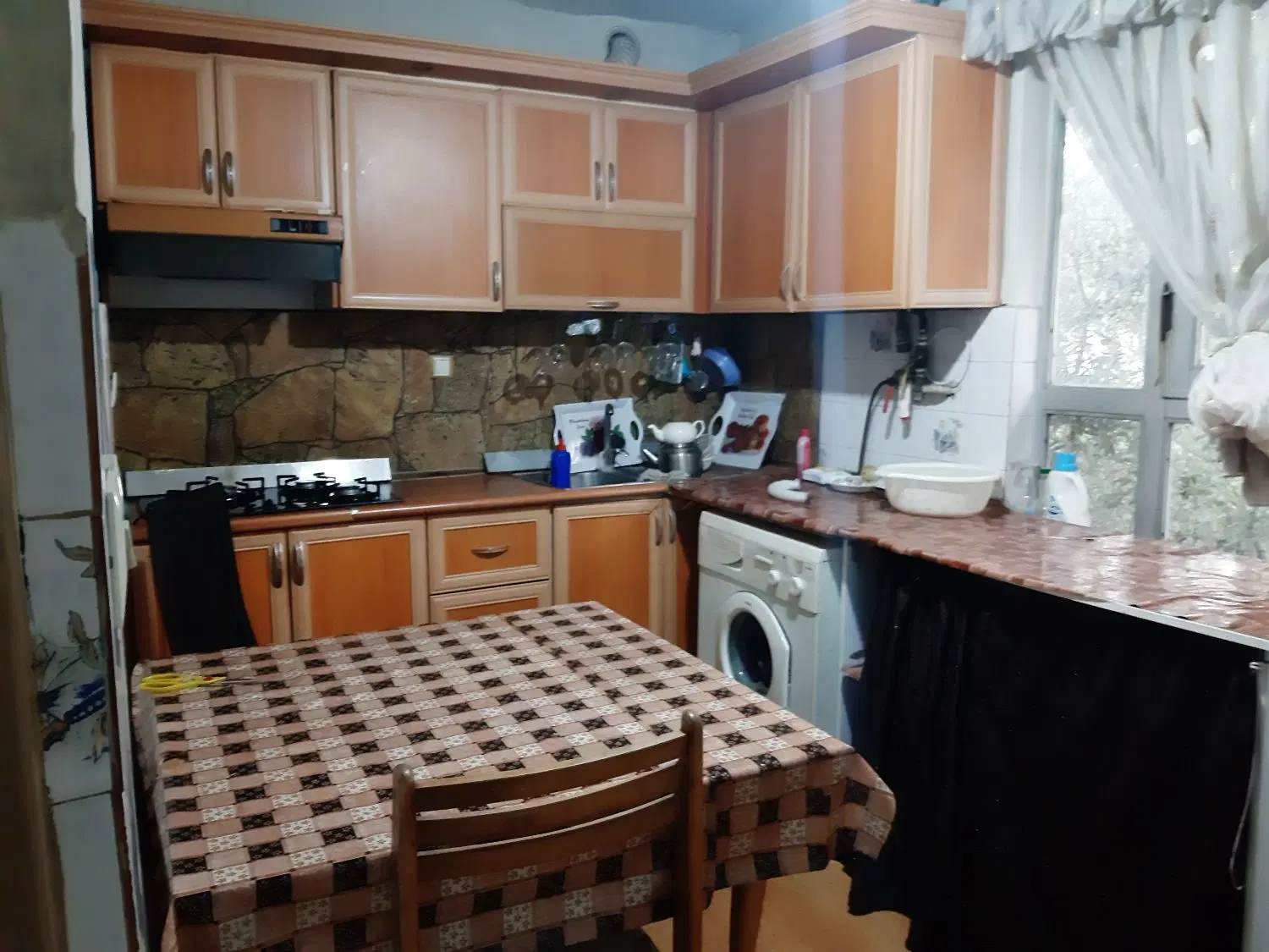 اجاره یک واحد یک طبقه(باوسایل اجاره داده میشود)