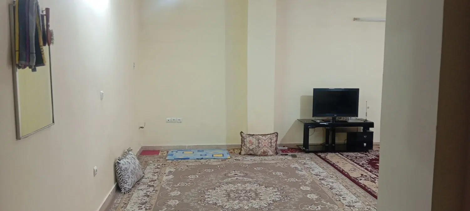 آپارتمان ۹۰ متری گلستان شهر