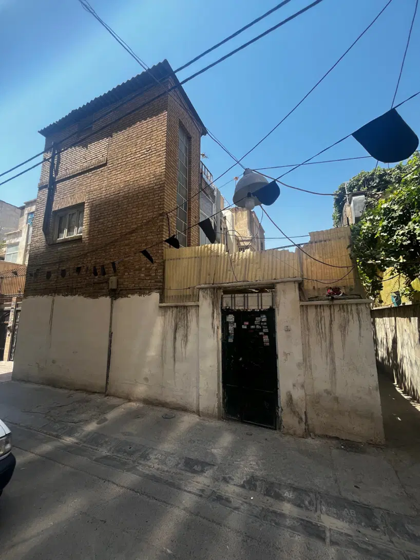 دوطبقه دربستی ۱۷شهریور
