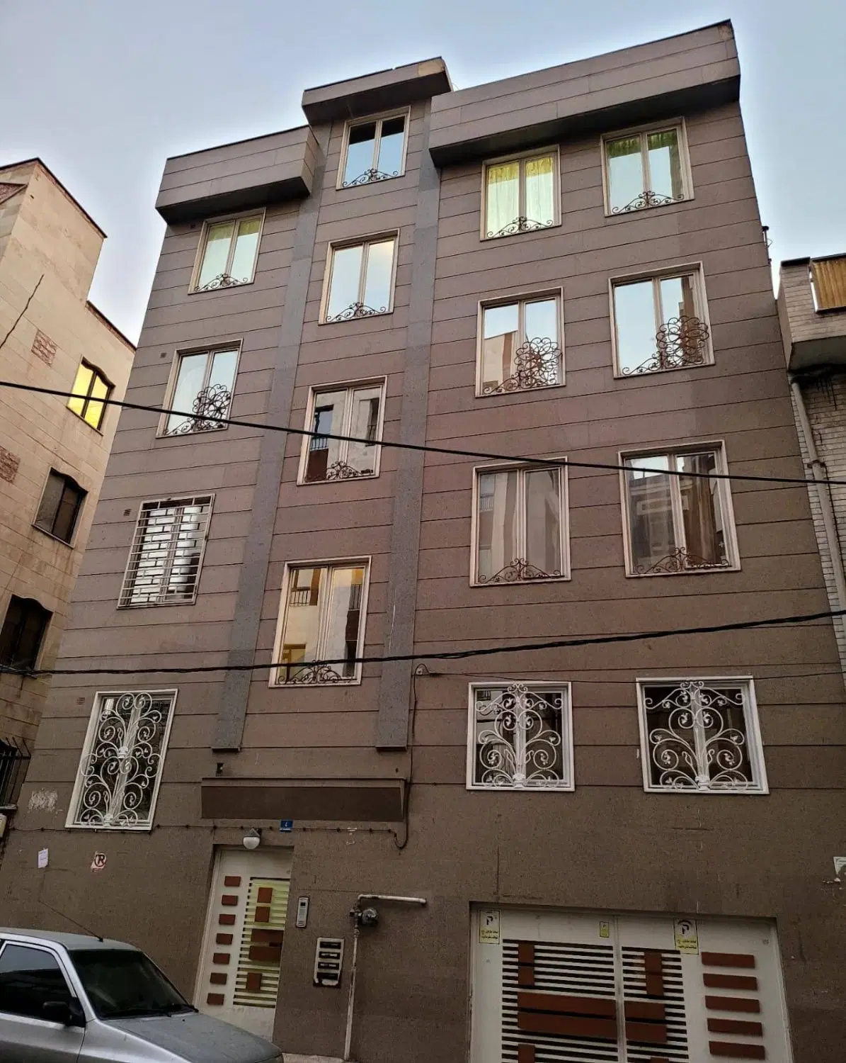 مالک هستم فروشنده فوری لطفا توضیحات را بخوانید