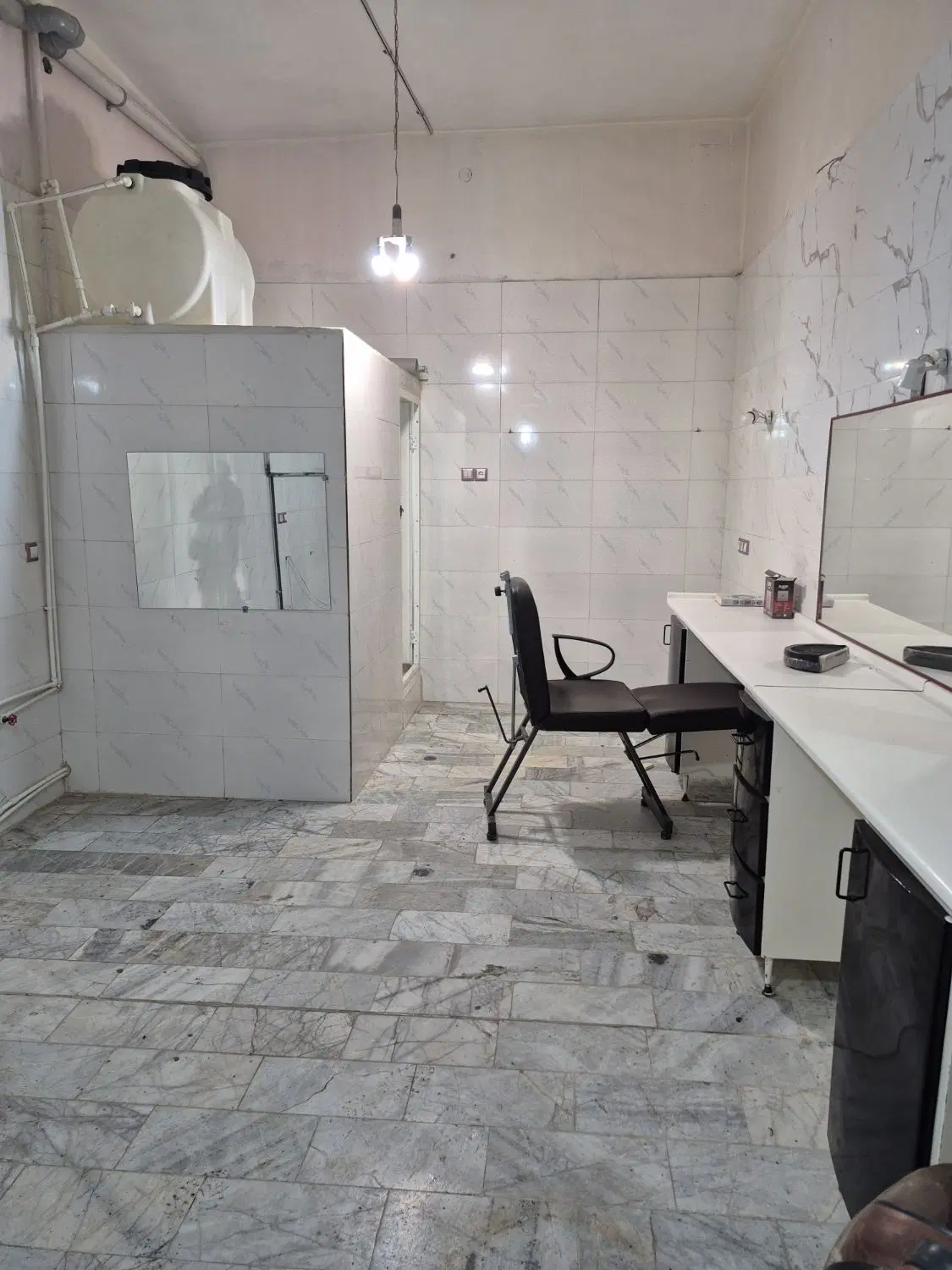اجاره مغازه ۲۴ متری در حصارک پایین