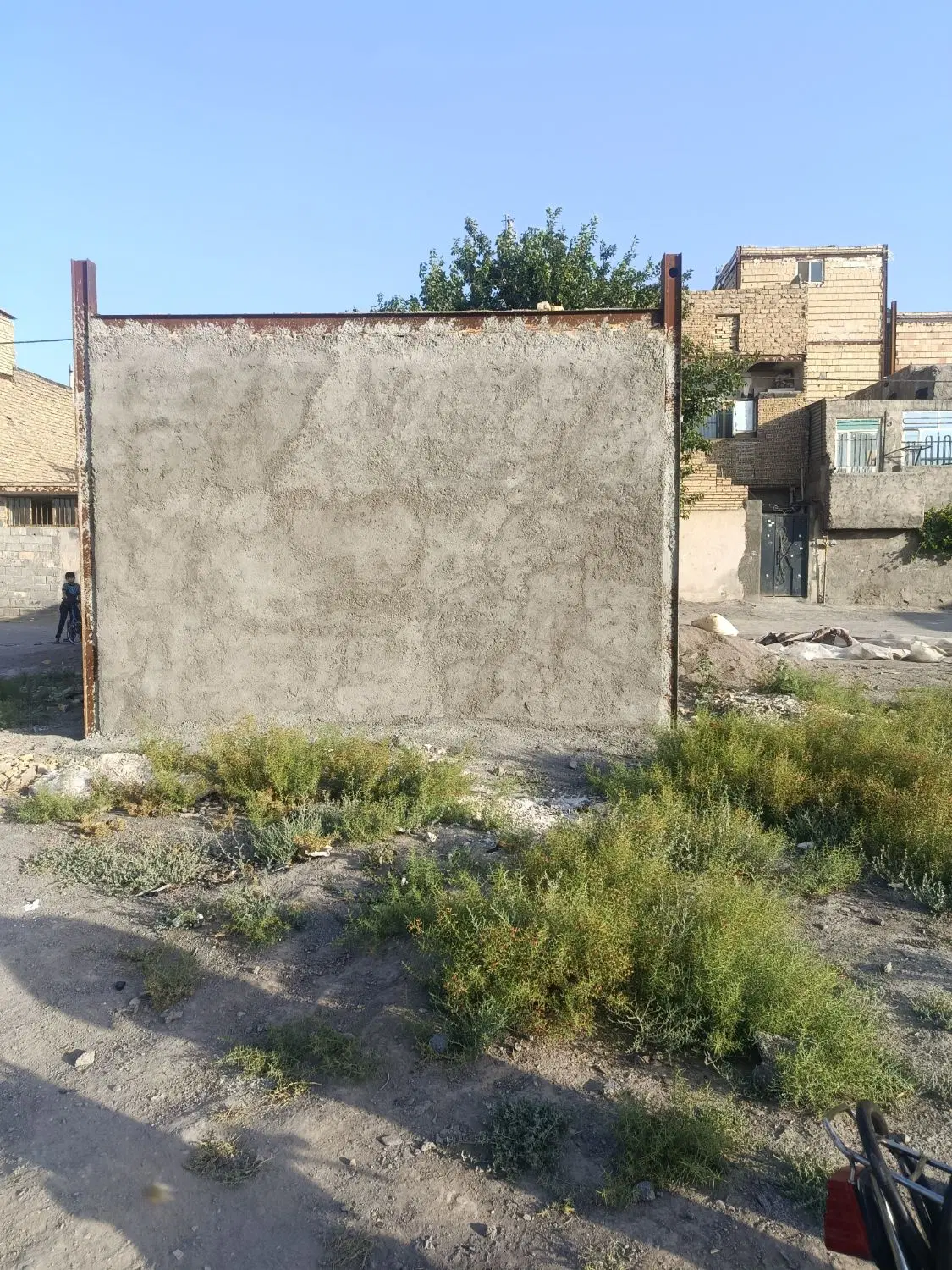 زمین مسکونی