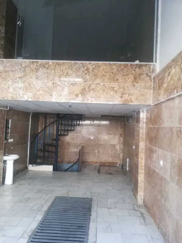 مغازه 90متری شهرک خودرو اراک