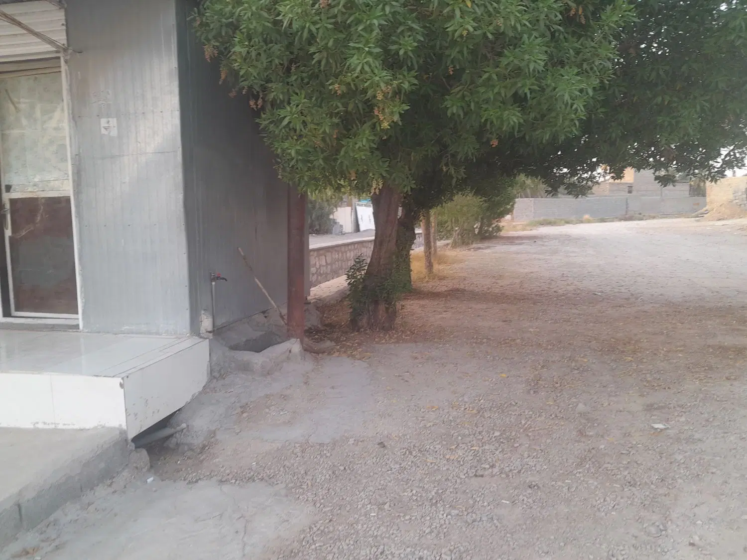 دکه فروشی ابعاد۳در۵