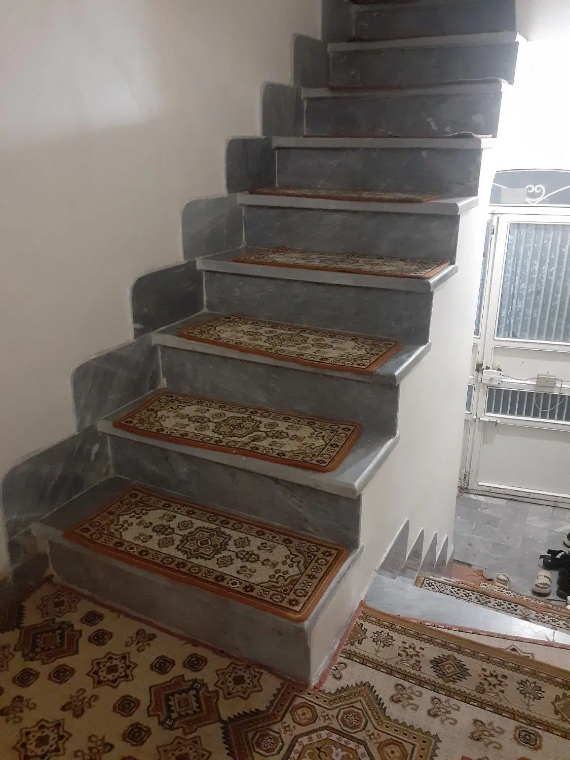 فروش حیاط مسکونی