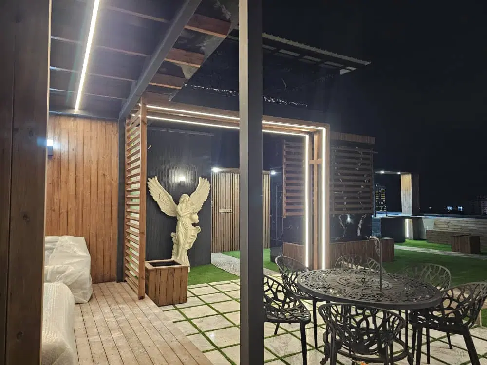 واحد۱۳۷ متری رویروی نمک آبرود