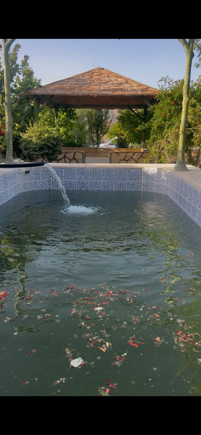 فروش باغ ۱۴۰۰ متری با امکانات رفاهی ویژه