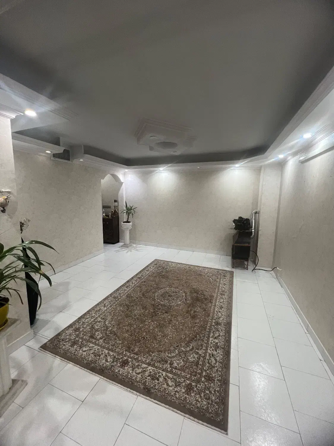 اپارتمان گلستان خوش نقشه