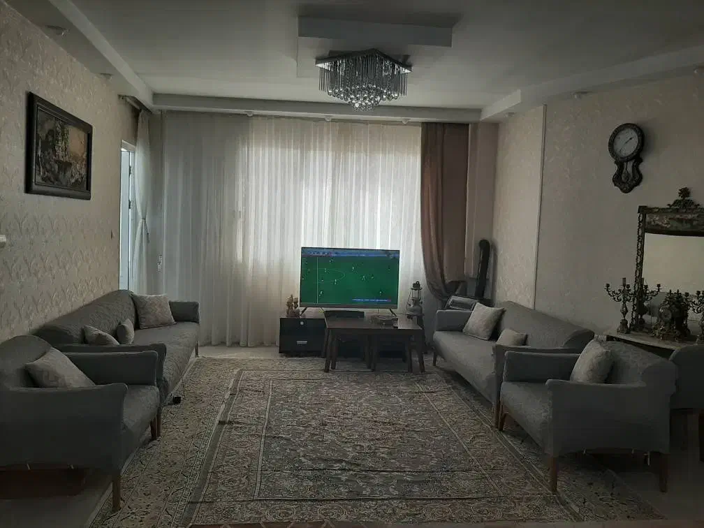 ۷۵متر طبقه دوم کف سرامیک کابیت Mdfرضاشهر