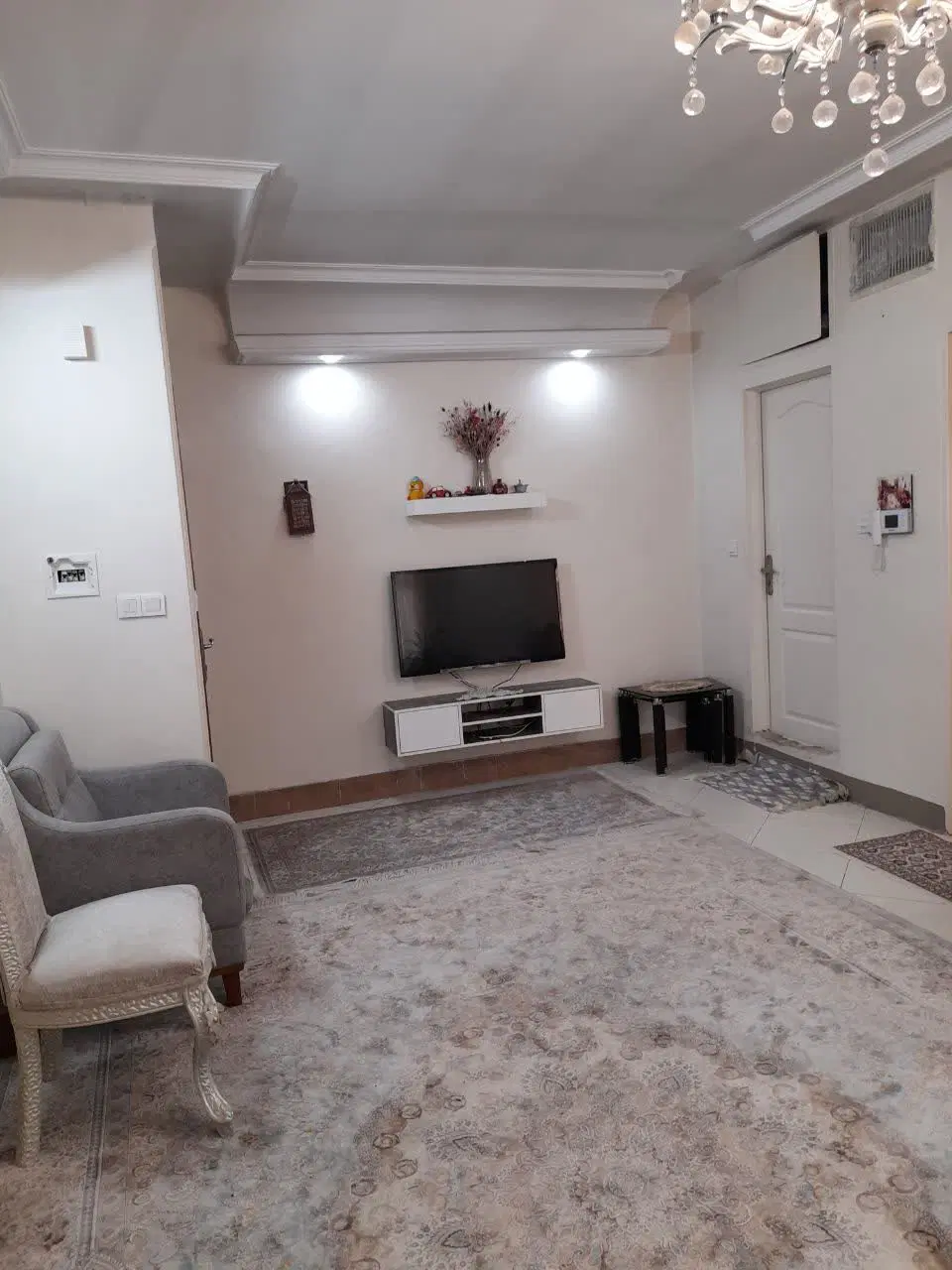 آپارتمان ۶۶ متری شکوفه